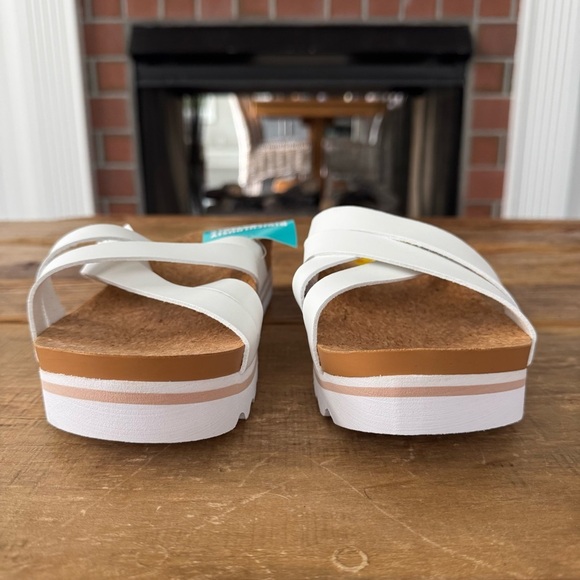 NEW Reef Cushion Hi Bloom Slides ~White ~ 9 - Picture 5 of 12